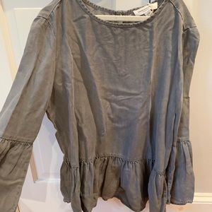 Gray ruffle top